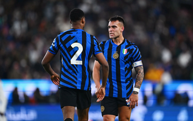 科贝：维尼修斯、82等人不满阿隆索，姆巴佩、裤袜等人支持他（科贝：维尼修斯、82等人对阿隆索不满，姆巴佩、裤袜等力挺阿隆索）