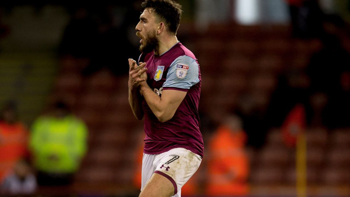 TA：皇马寻求引进后卫和中场；他们愿听取对罗德里戈的报价（TA：皇马寻觅后卫和中场补强，愿听取罗德里戈报价）