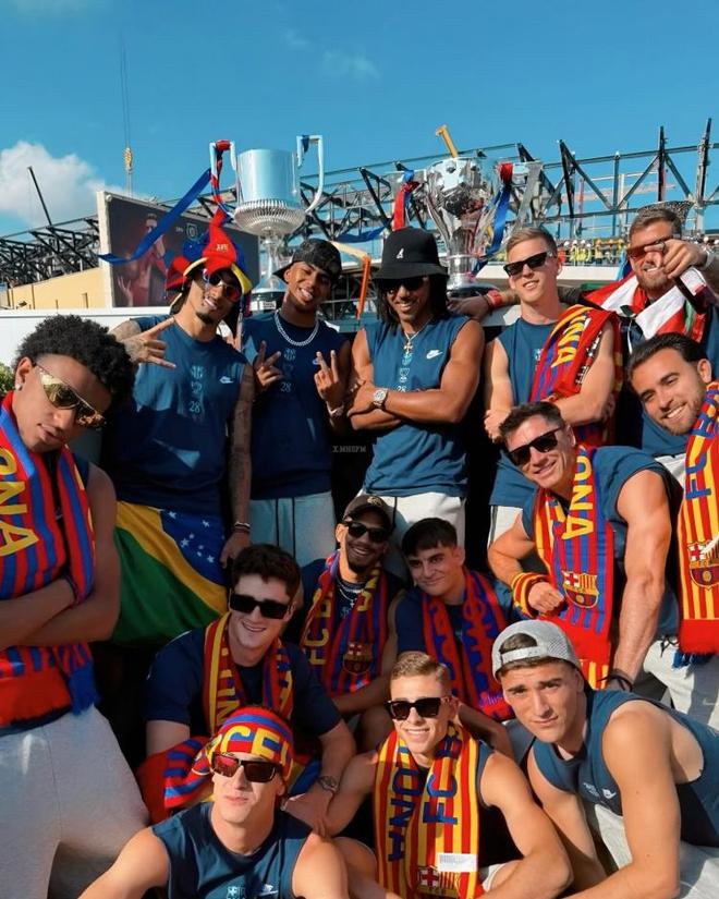 世体：费尔明今天将接受检查确定周末能否上场，预计欧冠复出（世体：费尔明今日接受检查评估周末能否出战，欧冠预计复出）