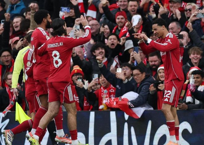 德转统计球员总身价前20国家／地区：英格兰巴西前2，日本上榜（德转发布球员总身价TOP20国家／地区榜：英格兰、巴西分列前二，日本入围）