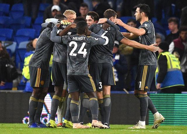 因排名垫底多名球员家人遭死亡威胁，佛罗伦萨官方表示谴责（球队垫底致多名球员家属遭死亡威胁，佛罗伦萨俱乐部发声谴责）