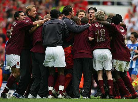 真正的比赛，在无球时（真正的较量，发生在无球时刻）