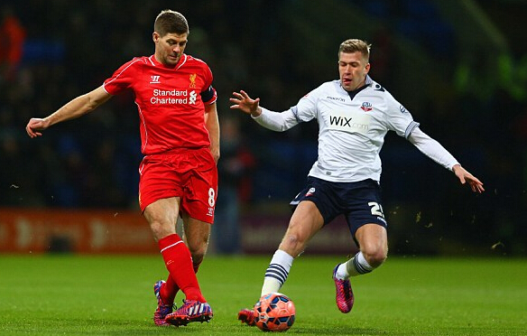 喀麦隆主帅布里斯：我非常欣赏德容，亚马尔的表现令人惊艳（喀麦隆主帅布里斯点评：德容获高度赞赏，亚马尔表现惊艳）