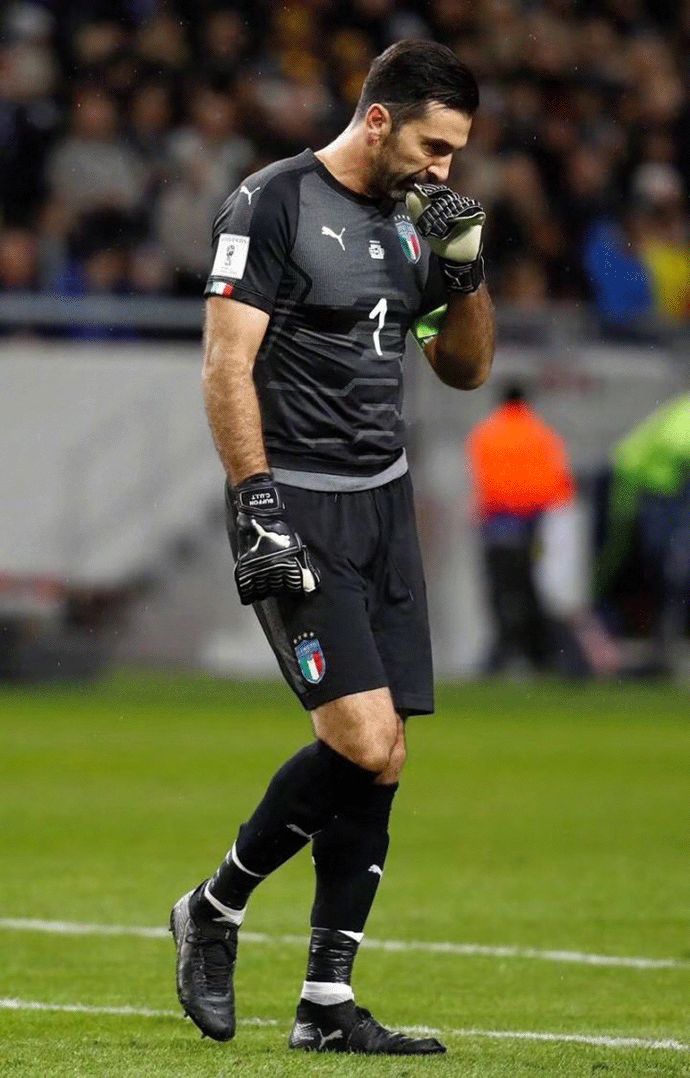 米体：专家无法找到邓弗里斯脚踝疼痛原因，检查并未发现损伤（米体：邓弗里斯脚踝疼痛原因不明，检查未见任何损伤）