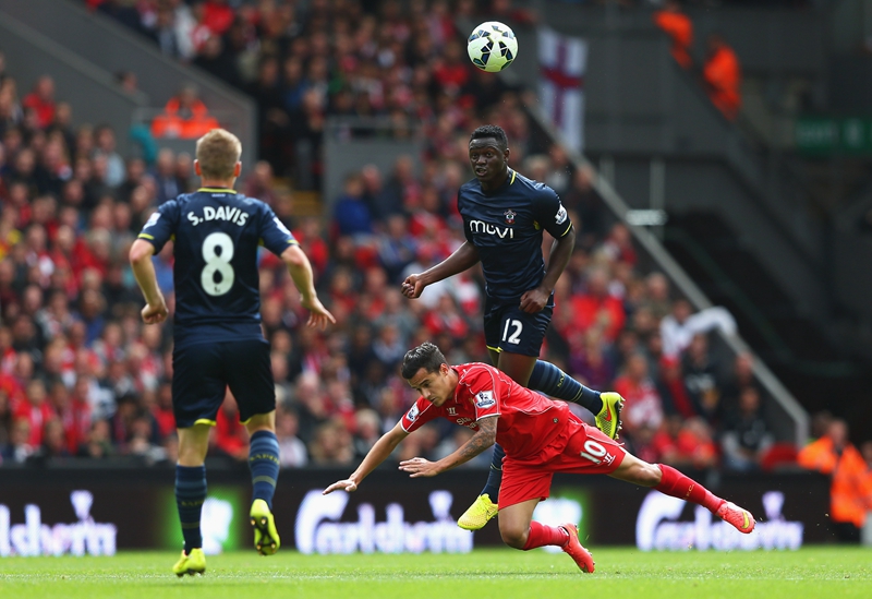 瓜迪奥拉的“毒奶”：一场建议如何将哈维·阿隆索推向悬崖边缘（瓜迪奥拉“毒奶”发威：一句建议如何把哈维·阿隆索逼上绝境）