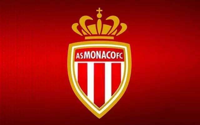 劳塔罗：齐沃拥抱我的次数比我老婆抱我的次数都多（劳塔罗打趣：齐沃抱我的次数比妻子还多）