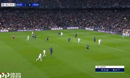 英超战报：曼联2-1战胜埃弗顿,