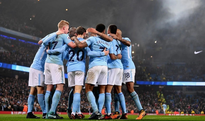 21世纪五大联赛外场球员出场时间榜：C罗、拉莫斯、梅西前3（21世纪五大联赛外场出场时长排名：C罗、拉莫斯、梅西位居前三）